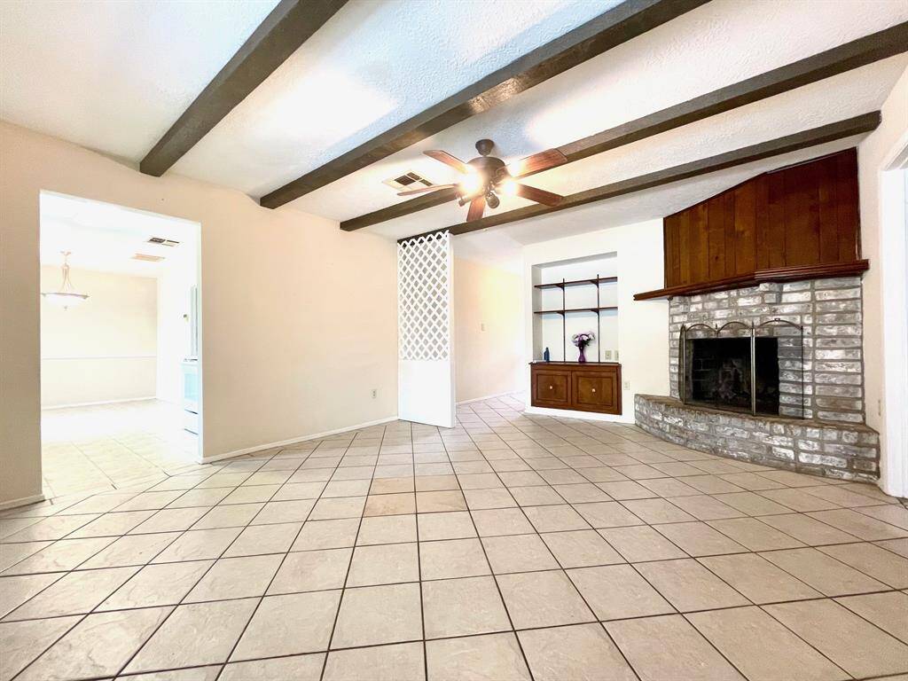 Large living room with fireplace!