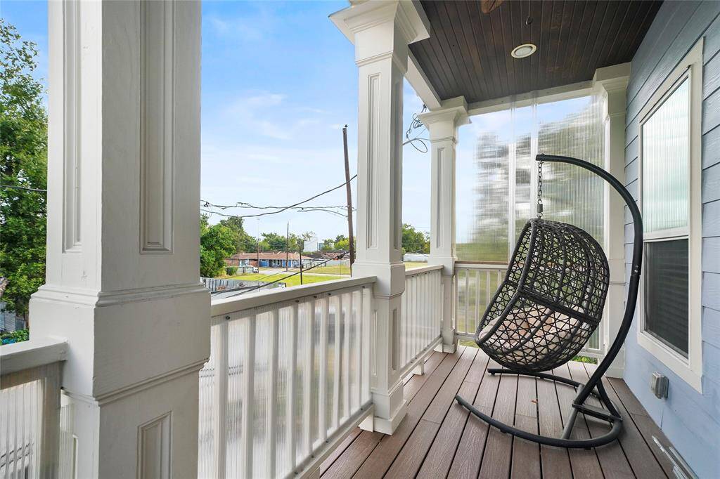 Balcony - Located just off the Master bedroom