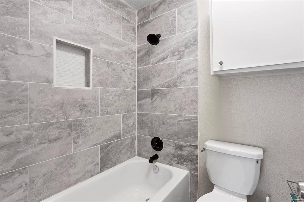 Updated tile tub surround