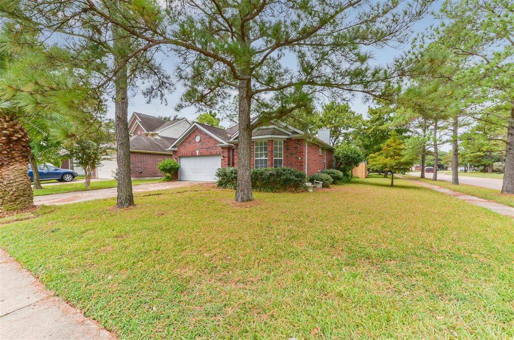 Corner Lot, across from 10 Acre Park