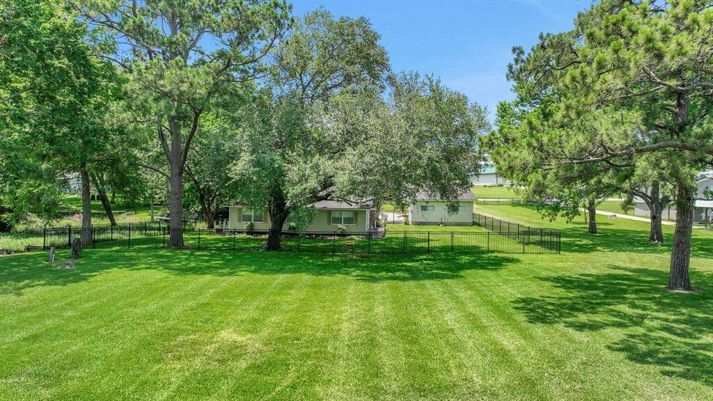 You could build your dream waterfront home right here!