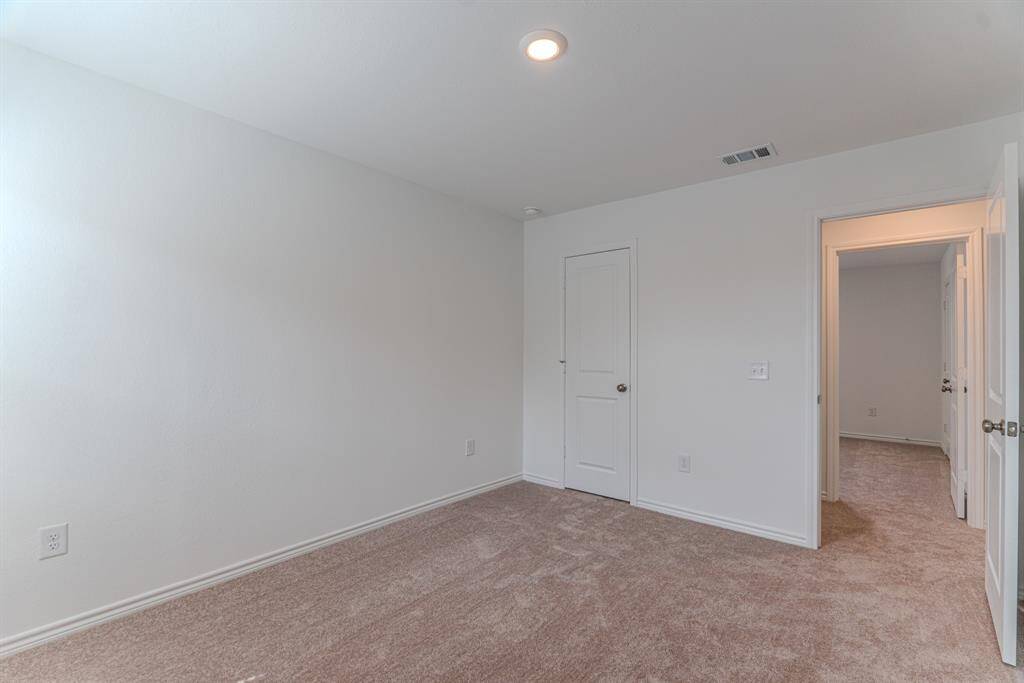2nd secondary bedroom