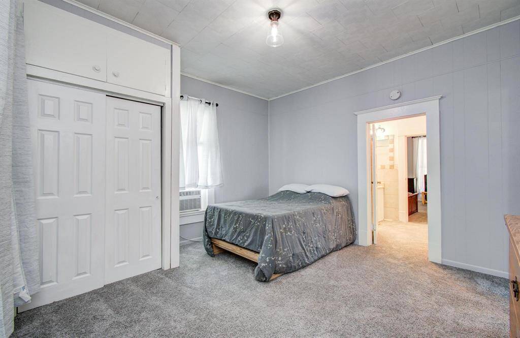 Bedroom #1