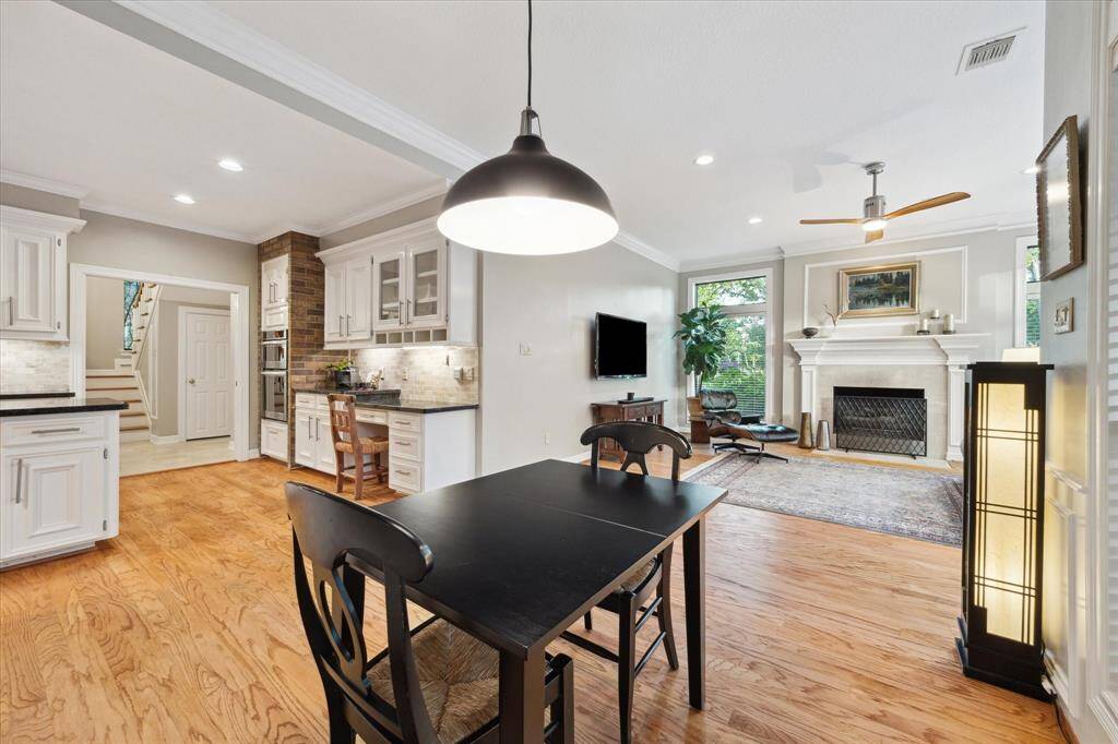 The kitchen, breakfast room, and family room are open to one another allowing for a great flow.