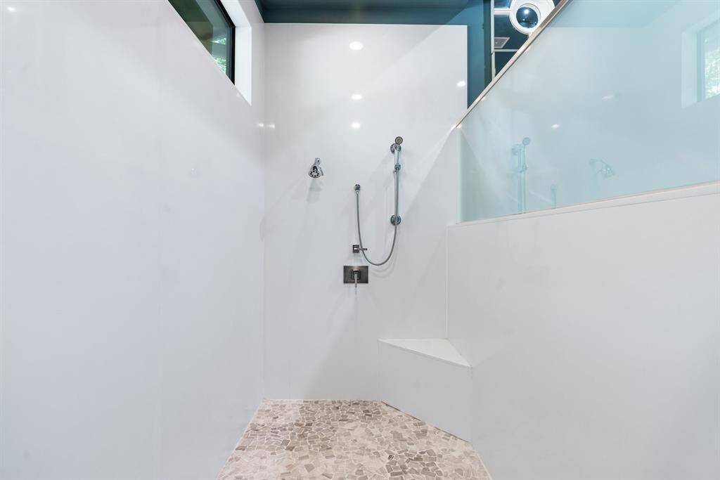 Primary Shower!
