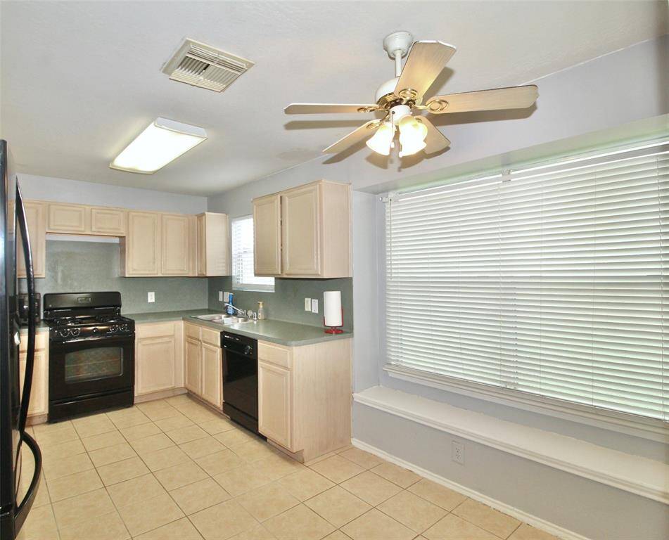 Kitchen/breakfast area