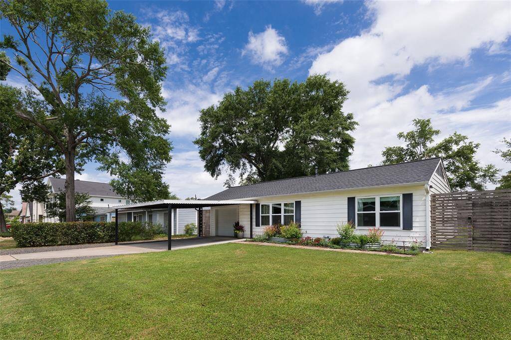Welcome to 1810 Chippendale!