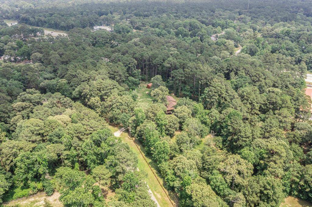Birds eye view of this spectacular property!