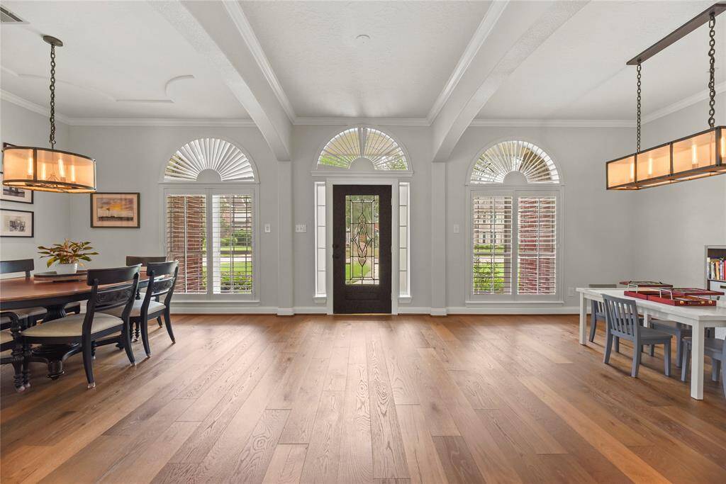 Fresh paint, 5" baseboards, designer lighting and hardware throughout!