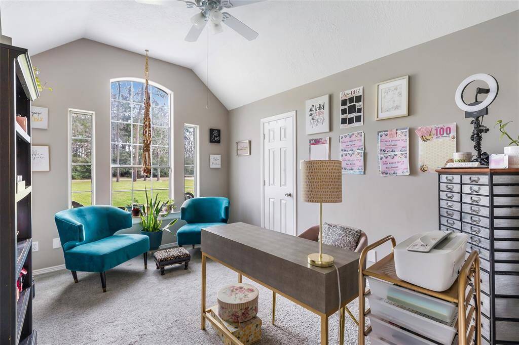 Second bedroom/office