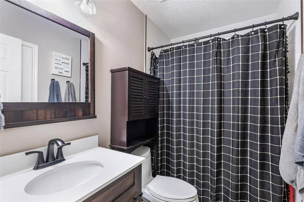 Second bathroom