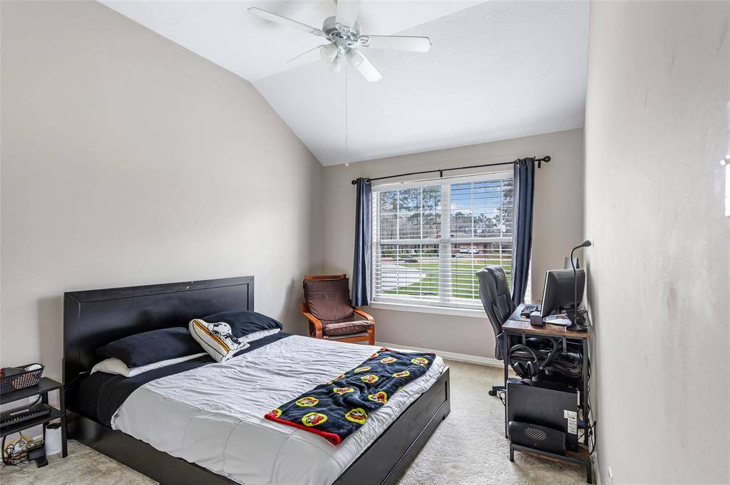 Fourth bedroom