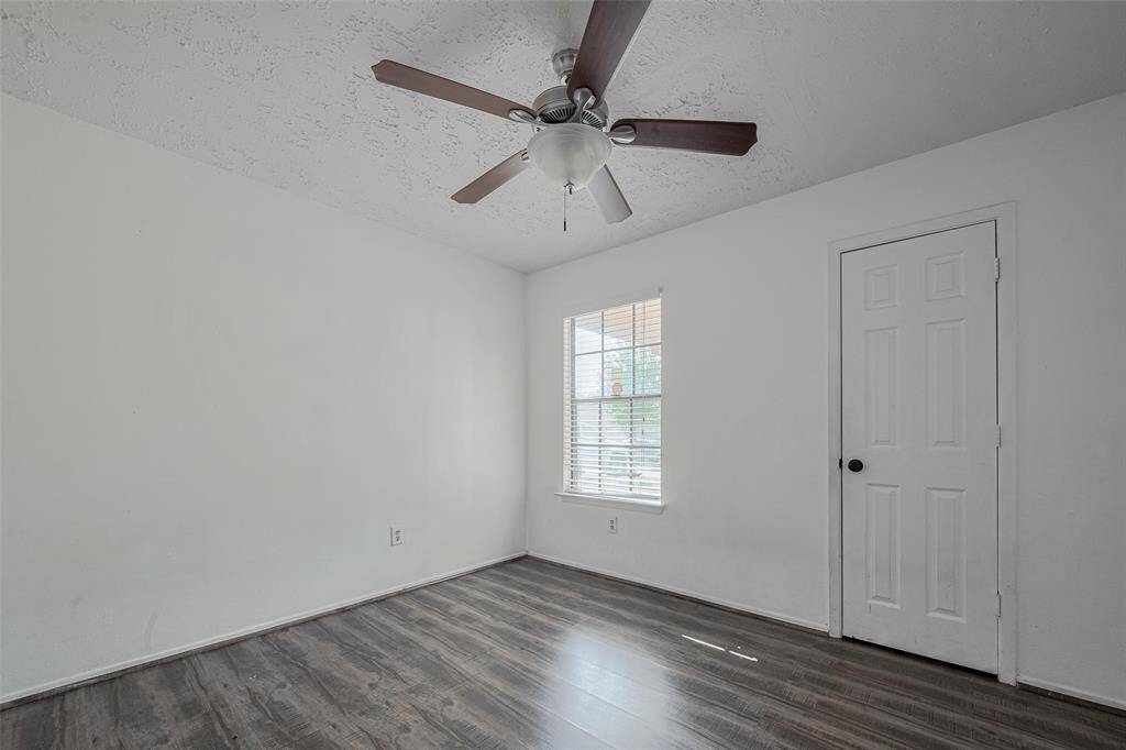 Secondary Bedroom