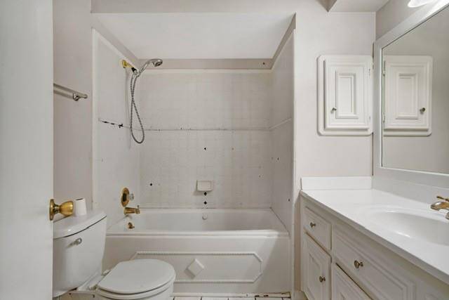 Guest bathroom with all the storage you need for the toilet paper!