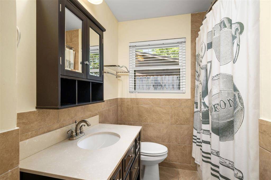 Full bathroom