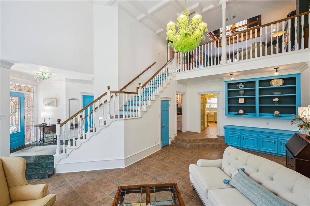 Look at this beautiful space!