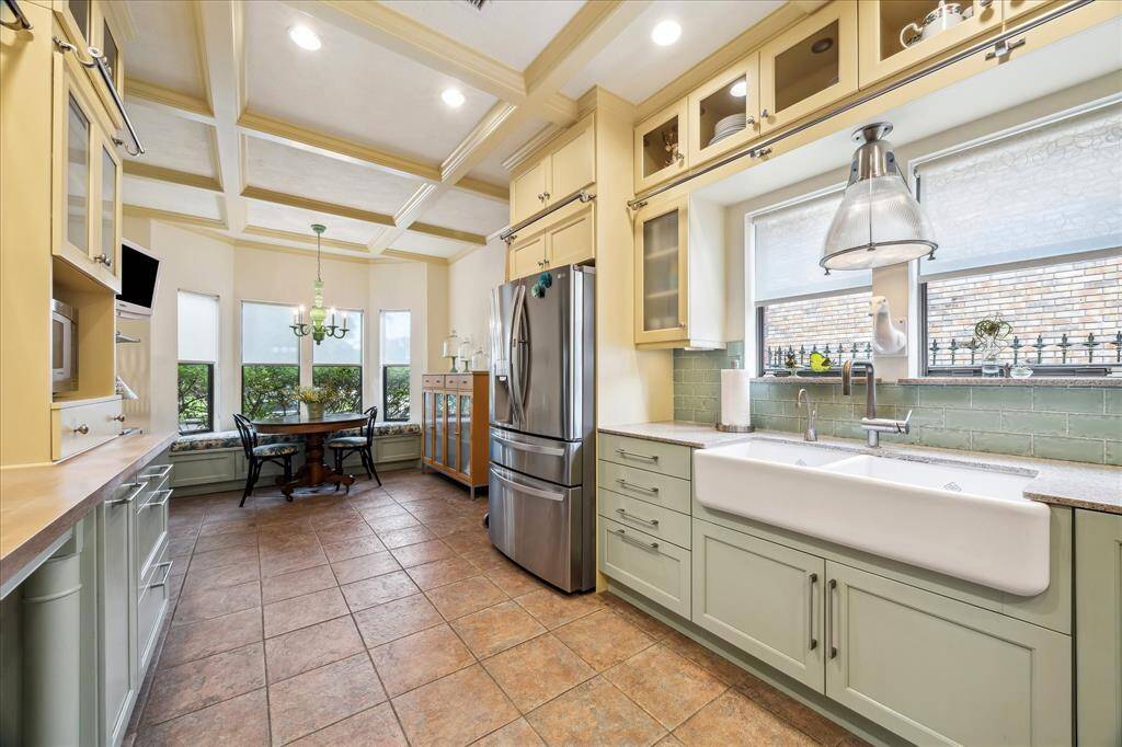 Light and bright space in this custom kitchen.