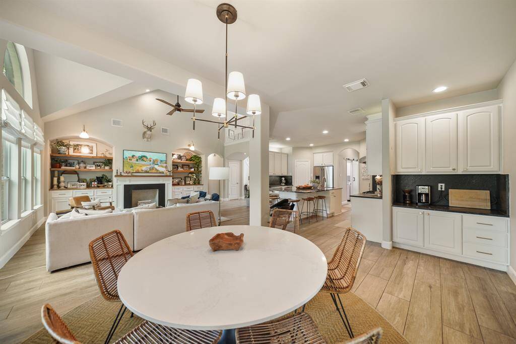The Breakfast Room also has a coffee/dry bar and more storage