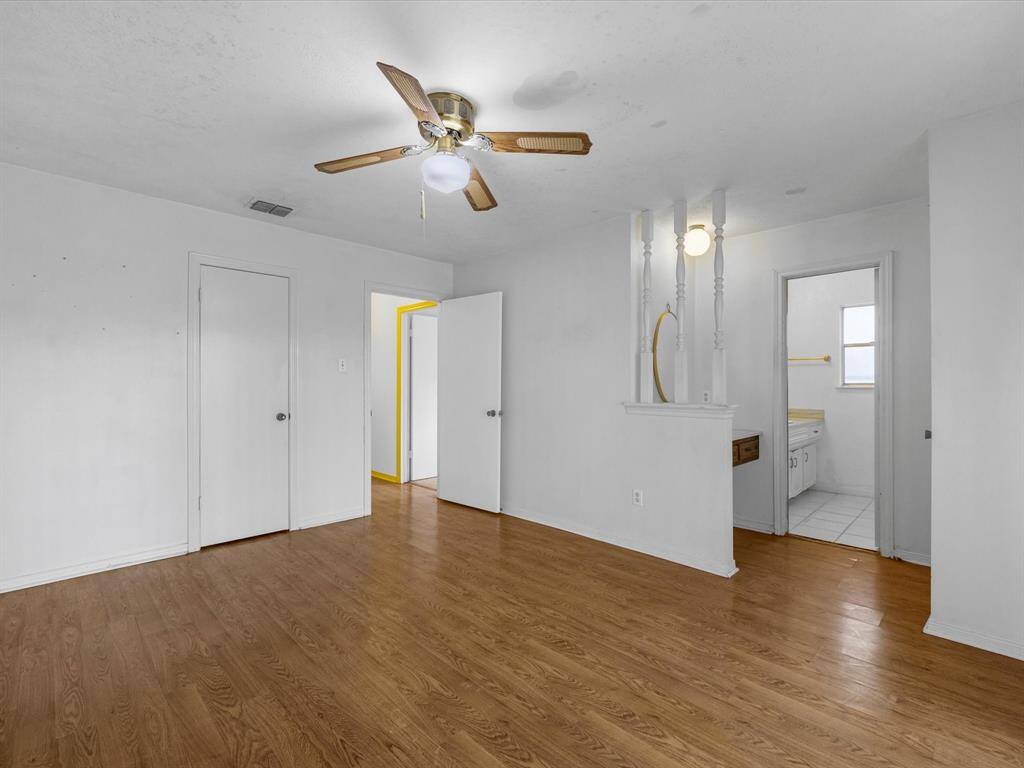 Primary bedroom.