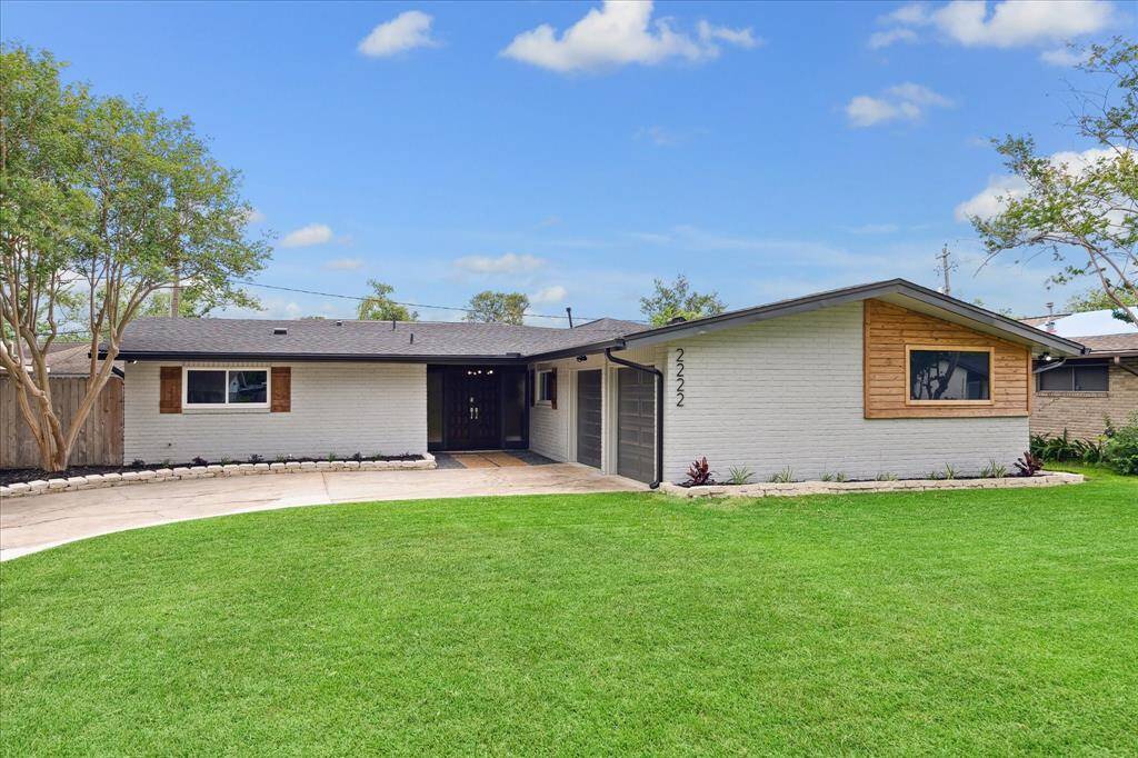 Step into this beautifully updated Mid-Century Modern-inspired home in the heart of Timbergrove! Featuring three spacious bedrooms, a versatile office/flex room, and a dedicated laundry room. Enjoy the convenience of a two-car attached garage along with ample guest parking.