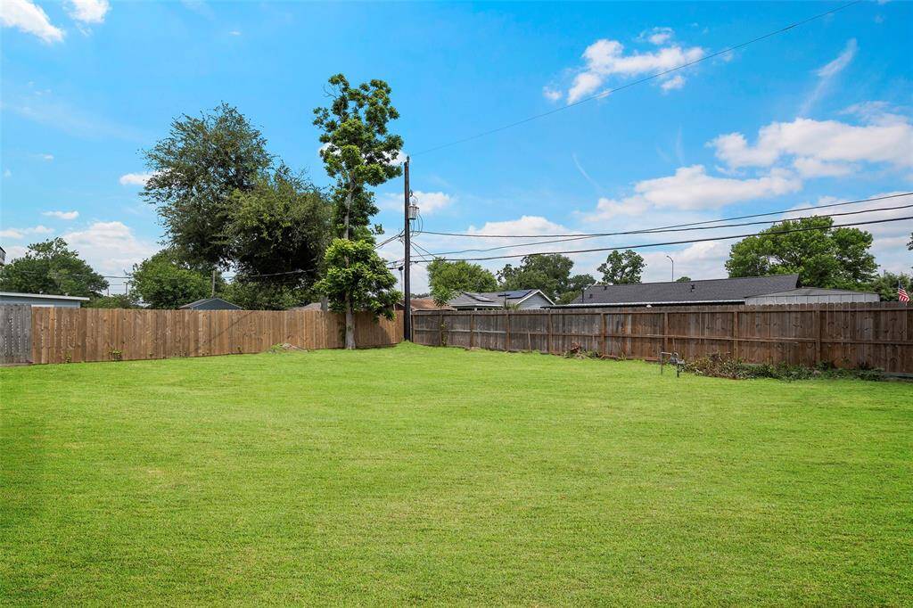 Good size yard