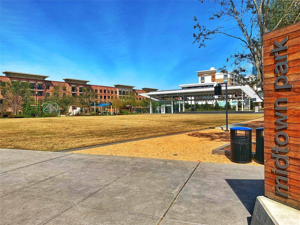 Open Air Pavillion For Concerts, Events & Community Gatherings