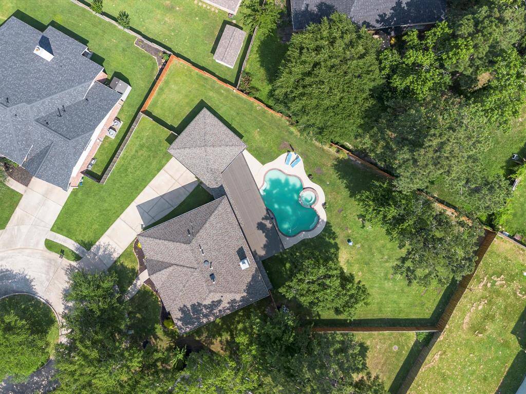 You can see how large the lot is and how much space it offers