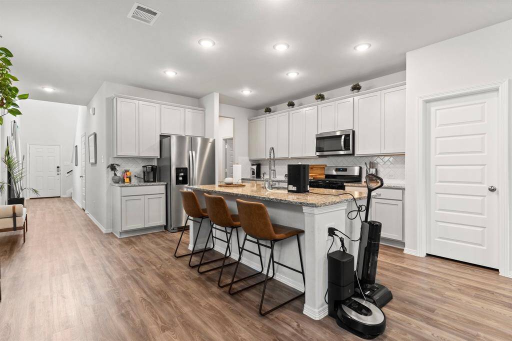 ***PHOTOS OF HOME STAGED IN PREVIOUS LISTING***