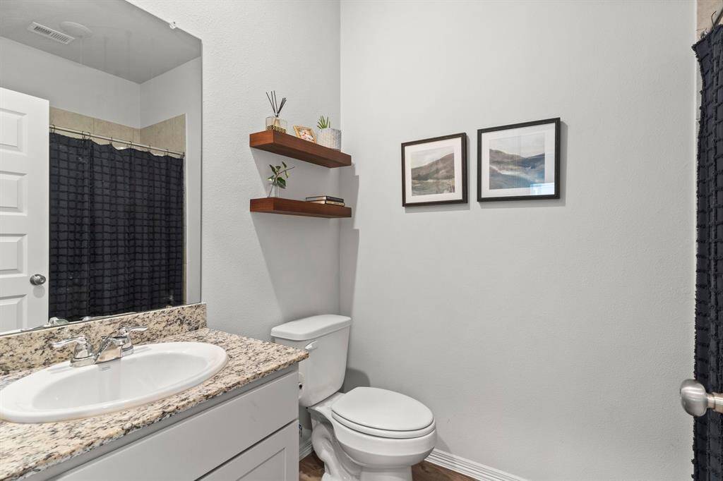 ***PHOTOS OF HOME STAGED IN PREVIOUS LISTING***