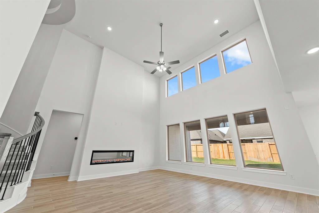 Representative photo. Home under construction. Design selections and colors may vary.