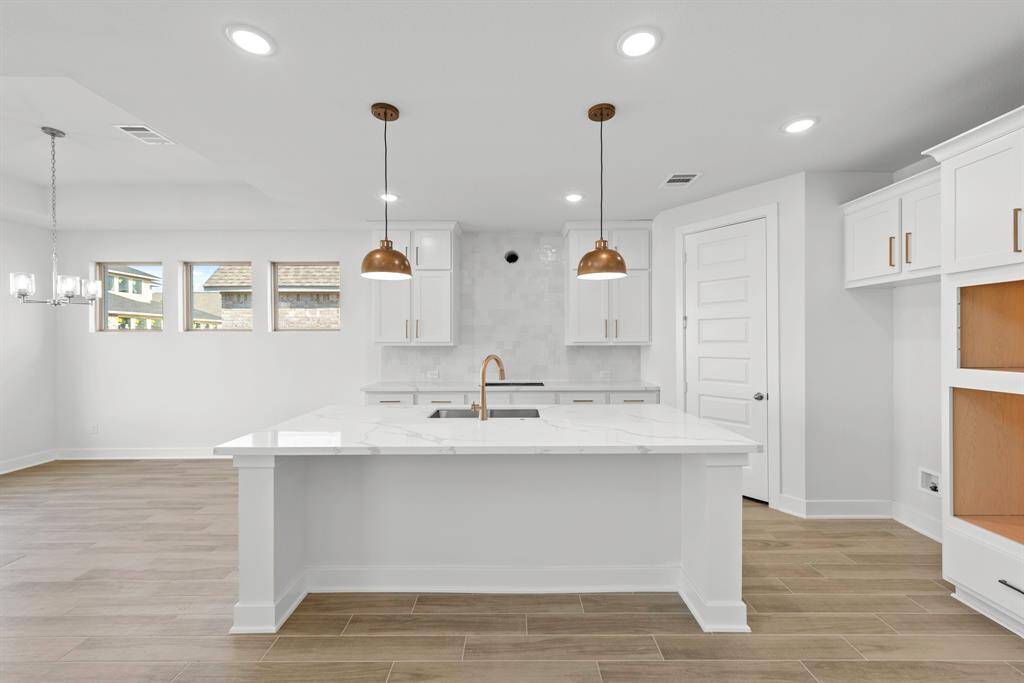 Representative photo. Home under construction. Design selections and colors may vary.