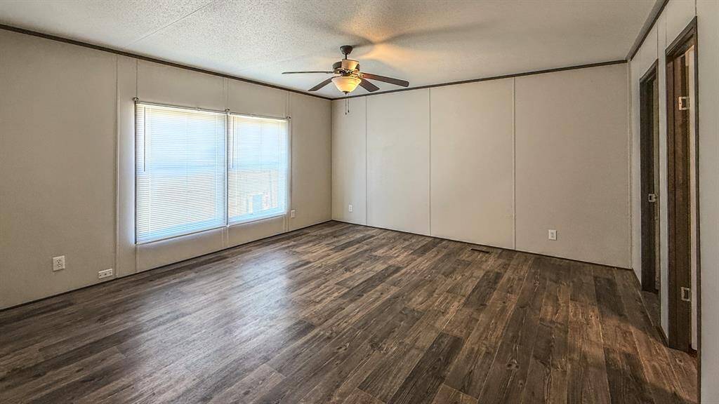 Large primary suite with connected walk in closet and bath