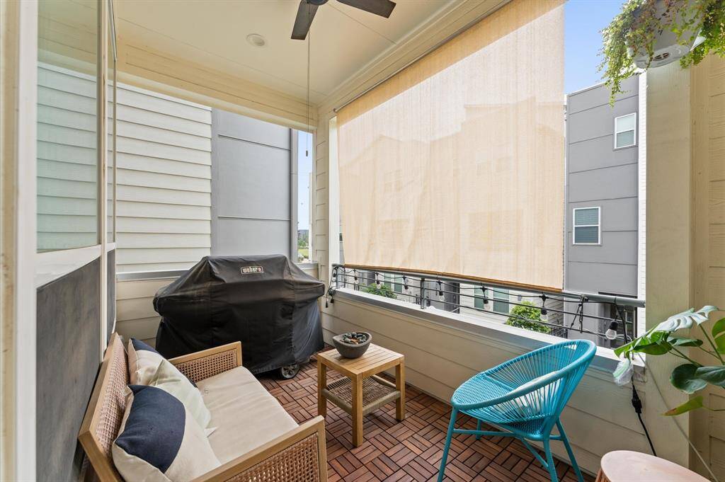 Second floor balcony