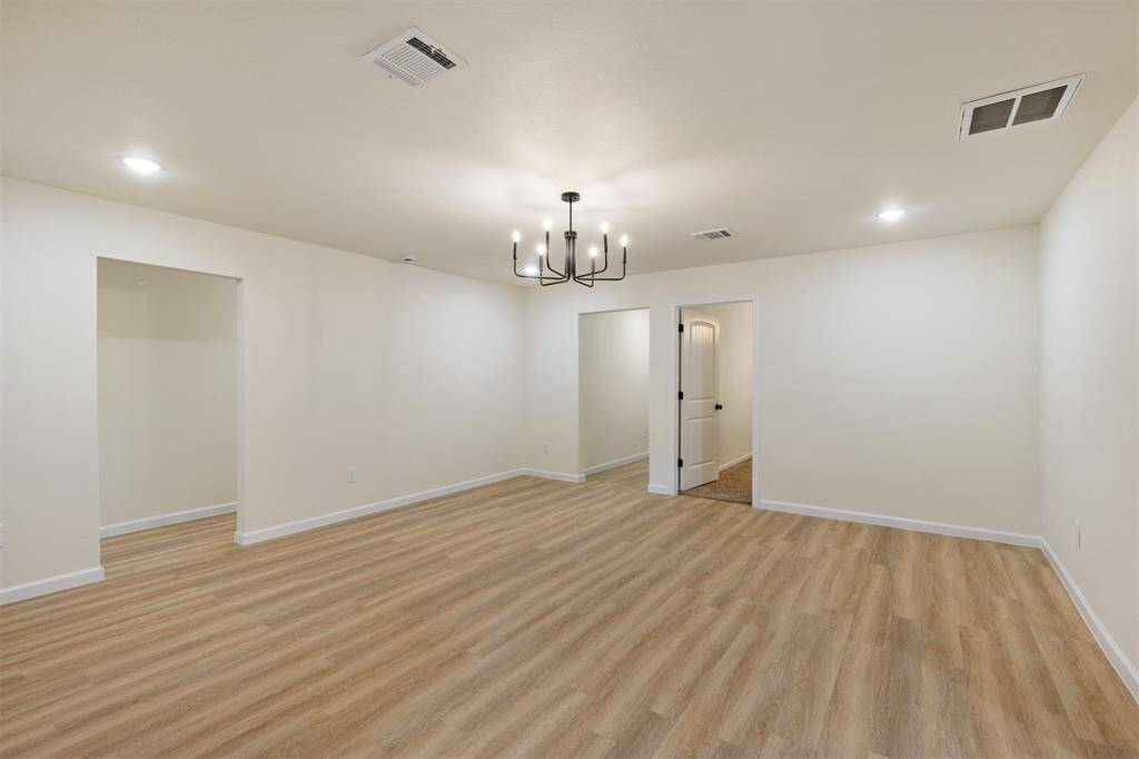 Formal Dining
