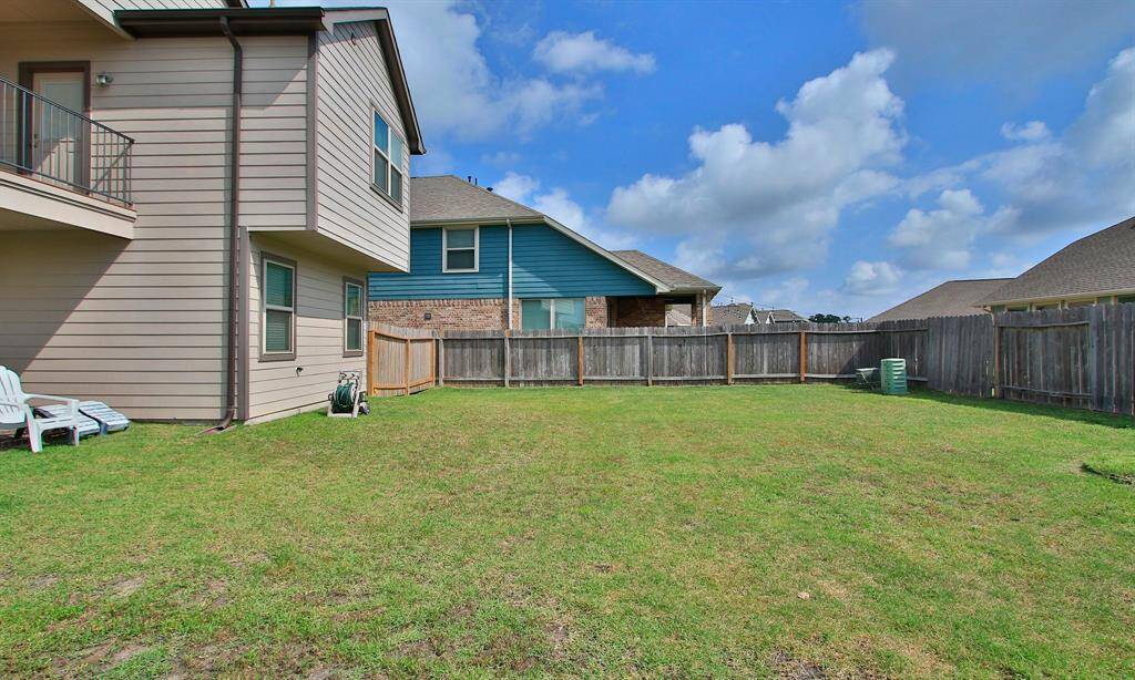 Another view of the yard.