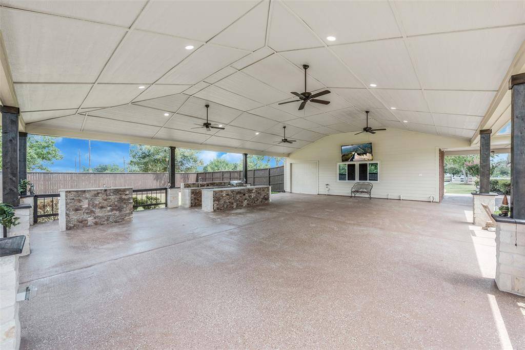Pavillion with Outdoor Kitchen, Grill, Bar and TV - View 1