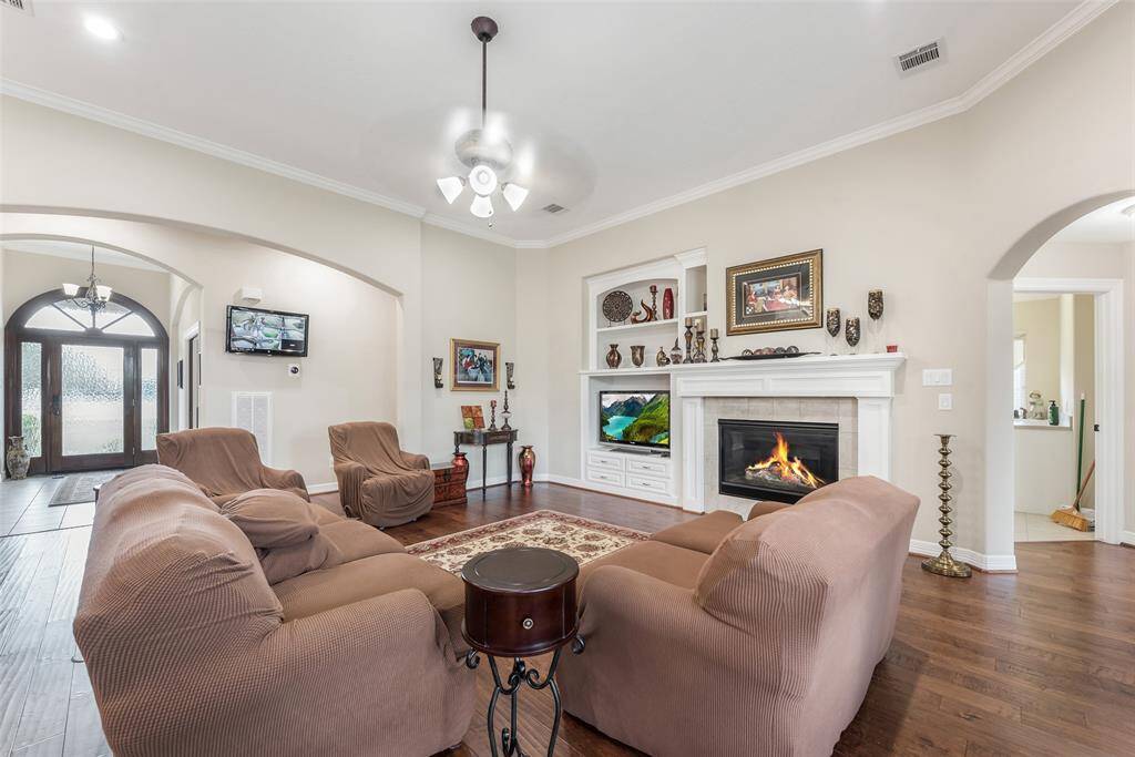 Living Space View 3