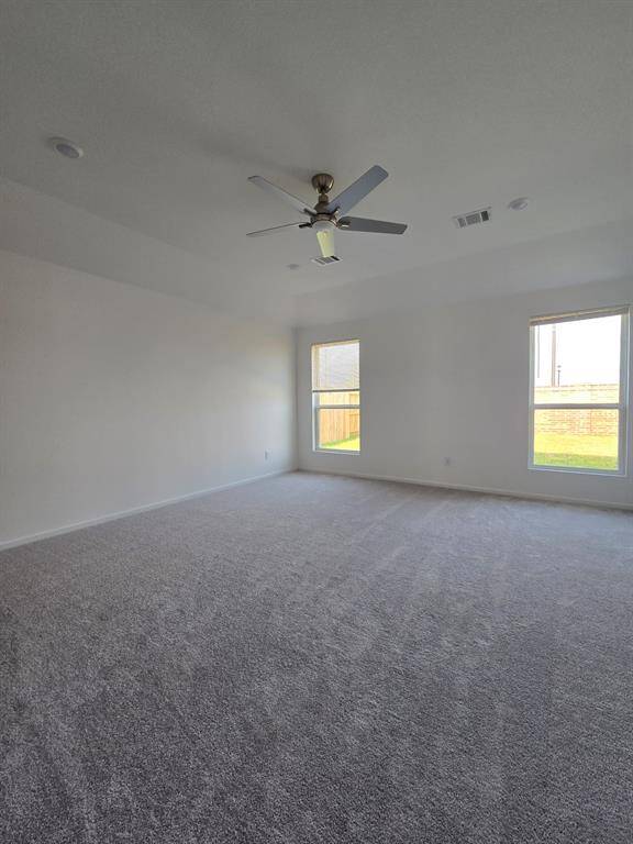 dining living area with fan