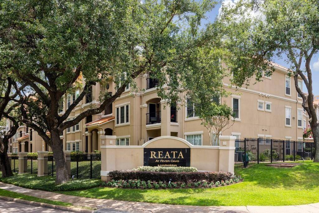 Welcome to the Reata at River Oaks!