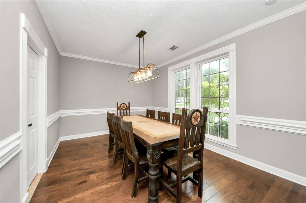 formal dining room
