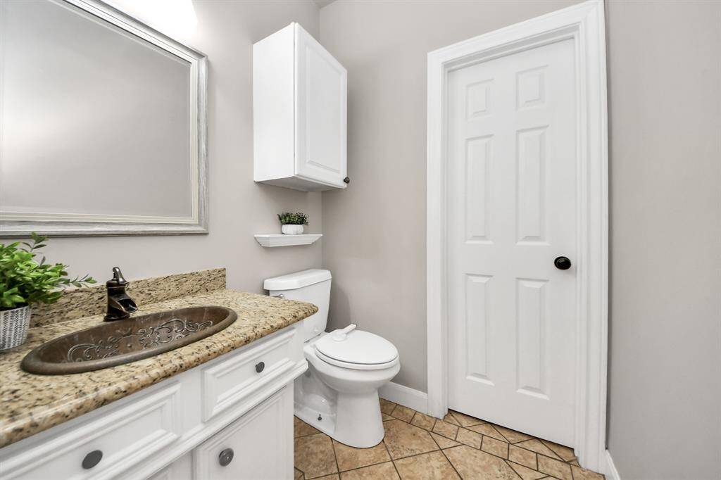 1st floor half bath