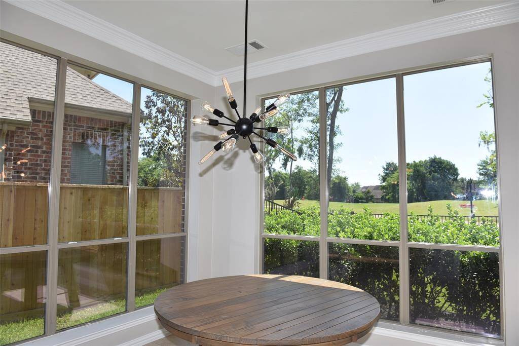 open breakfast with very nice view of Golf court view for your morning breakfast