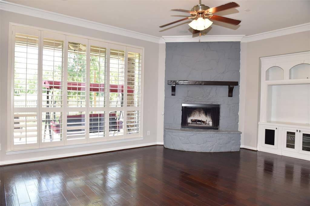ceiling fan in master bed room