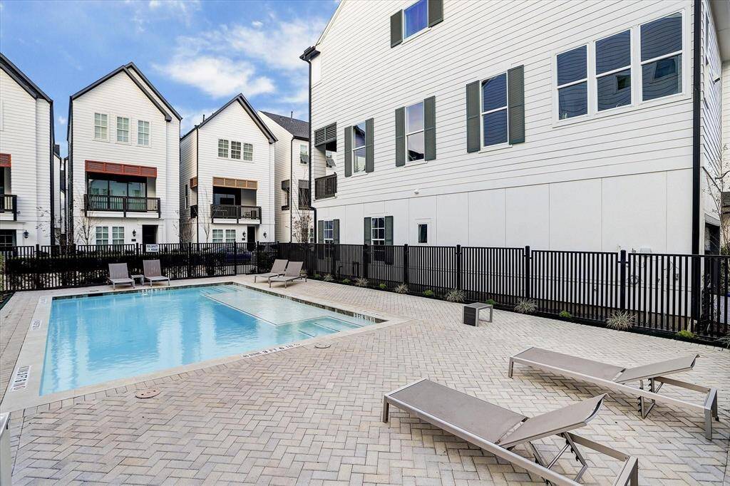 Enjoy resort-style living with access to this sparkling community pool—perfect for relaxing, socializing, or cooling off on warm Houston days. Just steps from your front door in this gated, well-maintained neighborhood.