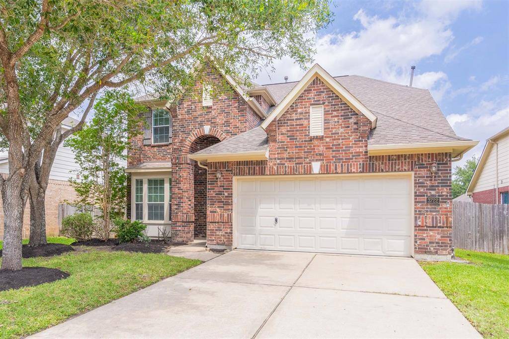 Living in Pine Mill Ranch means enjoying a variety of community amenities such as a clubhouse, two playgrounds for endless family fun, and an impressive swimming pool complete with a water slide and splash pad. Tennis enthusiasts will appreciate the well-maintained courts available to residents.