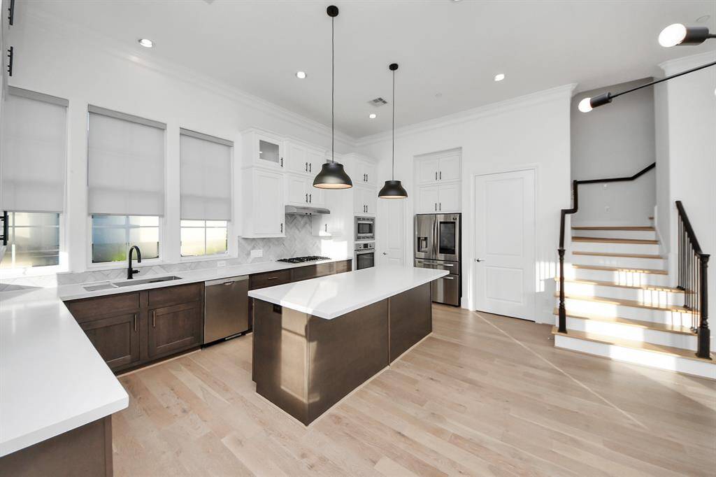 Kitchen island