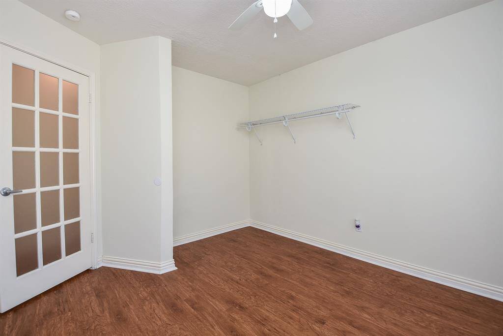 Extra Room