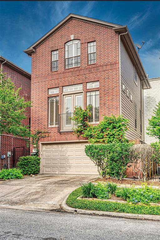 4115 McDuffie