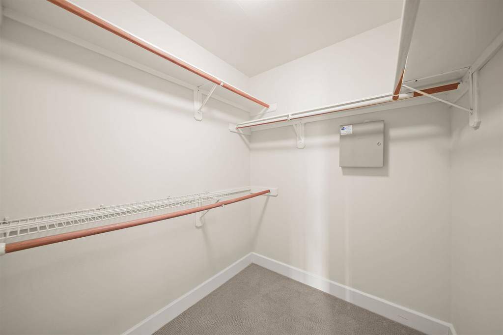 Walk In Closet