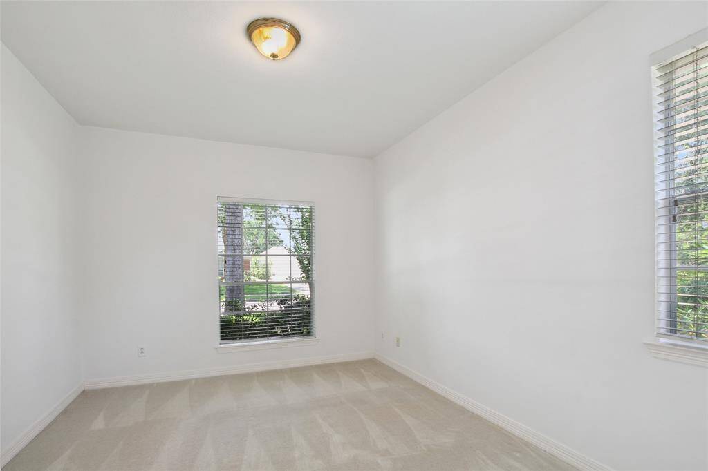 Good sized secondary Bedroom.
